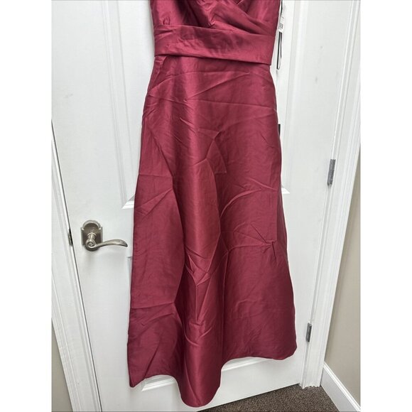 Alfred Sung Size 4 Burgundy D811S Off Shoulder Satin Maxi Gown Cocktail Dress - Picture 6 of 11